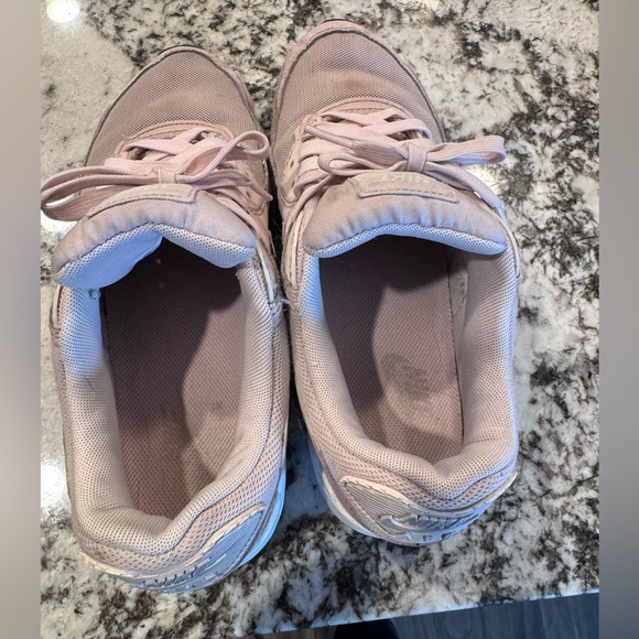 Pink Nike Air Max Size Women’s 9.5 - Picture 7 of 8